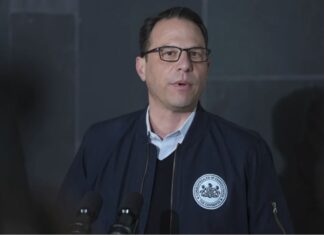 Organizaciones piden a Shapiro medidas para proteger comunidades inmigrantes