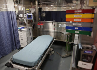 Un millón de latinos pueden perder su seguro médico en EE. UU. si desaparece Obamacare