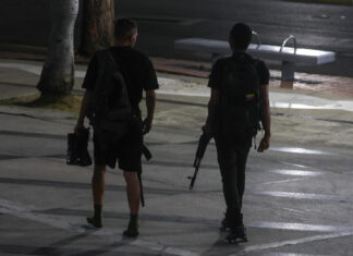 Trump dice que EE. UU. estaba listo para una «segunda oleada» de ataques en Venezuela tras captura de Maduro