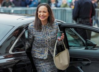 Instituto Nobel dice que opositora venezolana Machado no puede dar su premio de la Paz a Trump Nobel