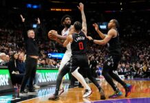 Los 76ers vencen 115-102 a los Raptors tras una primera mitad de 80 puntos 76ers