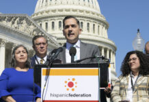 Federación Hispana condena cancelación de fondos para energía solar en Puerto Rico