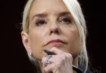 Fiscales advierten a Bondi que reclamos a Minesota amenazan el equilibrio constitucional