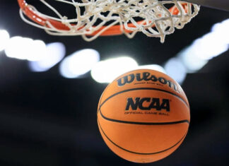 26 personas acusadas en presunto esquema de sobornos y manipulación de partidos de baloncesto NCAA y CBA