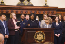 Inicia temporada de impuestos con cambios para Filadelfia