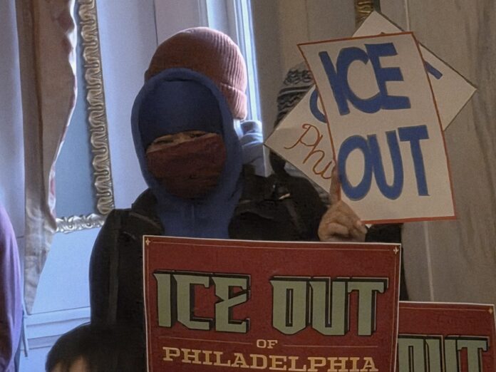 Locales Presentación oficial Ice OUT Foto 3 -HAYDEE legislative