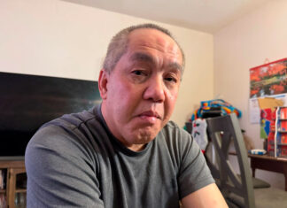 US citizen says ICE took him at gunpoint in only underwear despite frigid cold and no warrant