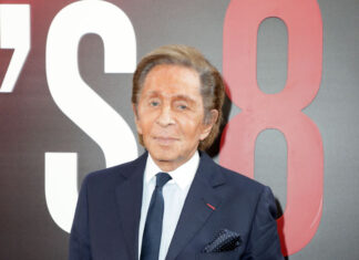 Valentino enseñó a respetar a la mujer, según su socio y compañero Giancarlo Giammetti