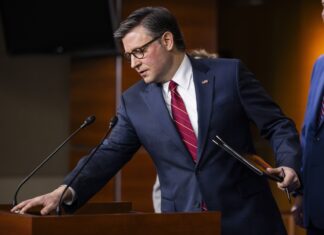 Presidente de la Cámara Baja de EE. UU. rechaza homenajear a Jesse Jackson en el Capitolio Jesse Jackson