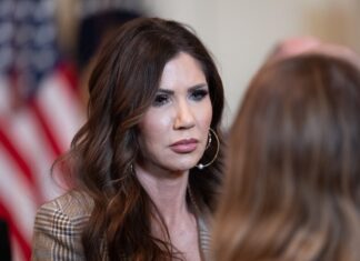 EE. UU. deporta a 86 inmigrantes amparados por DACA, admite el Gobierno de Trump