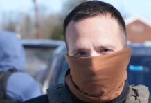 Temores legales en torno a la propuesta en Filadelfia de prohibir ocultar su rostro a agentes federales