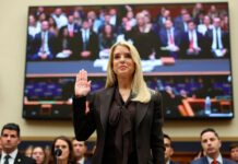 Bondi choca con demócratas mientras intenta pasar la página de los archivos de Epstein