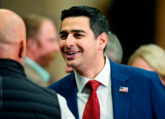 Electores de un distrito en Colorado se muestran divididos en torno a medidas migratorias de Trump