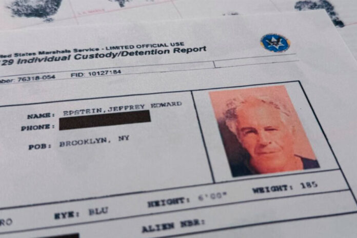 Gobierno-de-EEUU-retira-papeles-relacionados-con-Epstein-luego-que-víctimas-se-quejan-de-amenazas