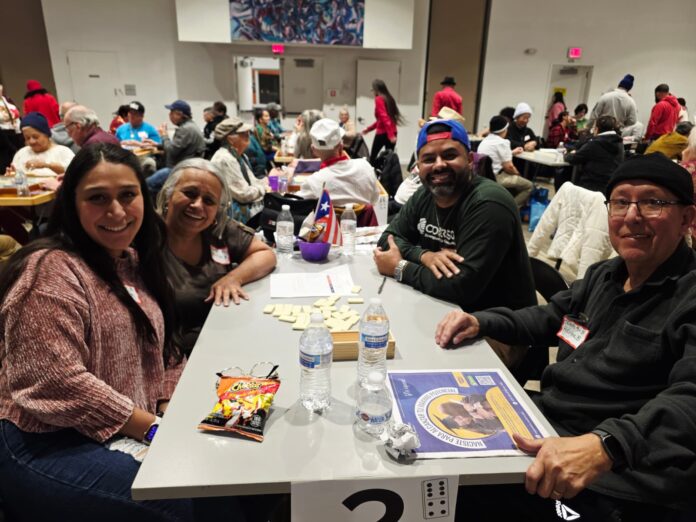 Taller Puertorriqueño inaugura torneo de dominó 3 dominó