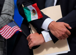 ¿Por qué los hispanos tienen dos apellidos y cómo funciona esto en EE. UU.?