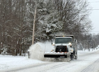 ‘Abolir ICE’, el nombre de un camión quitanieves que ganó una consulta popular en Chicago