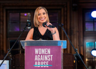 Women Against Abuse llama a reforzar prevención y apoyo a víctimas en Filadelfia