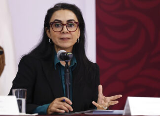 México exige a EE. UU. esclarecer muerte de migrante detenido por ICE, tras 14 decesos