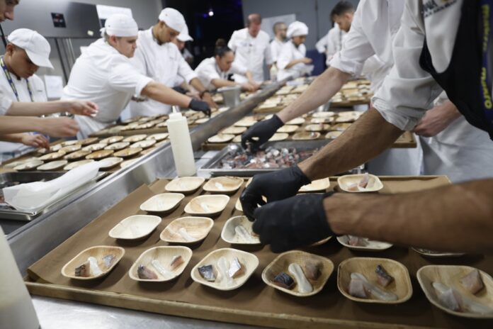 Colorado propone "Ley Tamal" para que cocineros caseros puedan vender alimentos