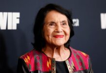 El secreto que guardó 60 años la líder sindical Dolores Huerta y la importancia de su legado