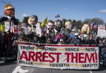 Comienzan las mayores protestas de ‘No Kings’ contra Trump, la guerra en Irán y el ICE No Kings