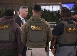 ICE irá a juicio por las condiciones en que mantiene detenidos a inmigrantes en Nueva York
