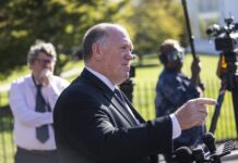 EE. UU. desplegará mañana a ICE en los aeropuertos para ayudar en los controles de seguridad desplegará