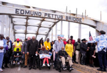 EE. UU. conmemora aniversario de histórica marcha a favor de los derechos civiles en Selma, Alabama