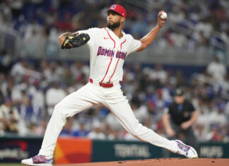 Abridor Cristopher Sánchez firma nuevo contrato de 6 años con los Filis Filis