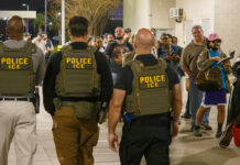 Sindicatos de Filadelfia exigen la salida de ICE del aeropuerto PHL, el pago inmediato a trabajadores de la TSA y el fin de ambientes laborales inseguros