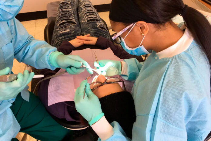 Aunque-tengas-seguro-dental,-la-factura-puede-ser-muy-alta