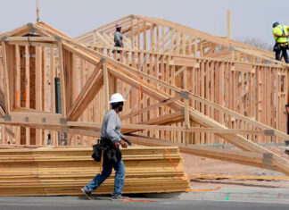 EE. UU. pierde 92.000 empleos el mes pasado; el desempleo sube a 4,4%