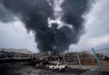 El crudo supera los 115 dólares por barril mientras la guerra con Irán frena producción y envíos