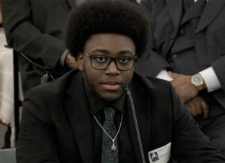 Estudiantes al Consejo Escolar de Filadelfia: “Este plan no tiene corazón”