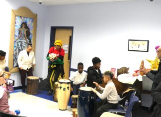 Estudiantes de AMLA compartieron una noche de bohemia y su amistad sin fronteras