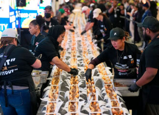 Longest line at Philly airport? Cheesesteaks, not security