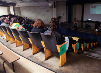 Philadelphia organizes: Community training to respond to ICE