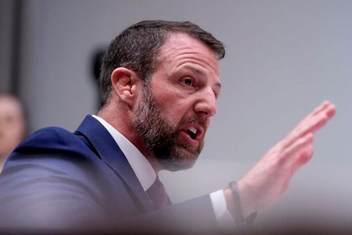 Senado-de-EEUU-confirma-a-Markwayne-Mullin-como-secretario-de-Seguridad-Nacional