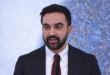 Mamdani calificó de «reprobable» el lanzamiento de artefactos sospechosos en su residencia