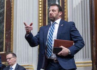 EE. UU. considera bloquear entrada de extranjeros en aeropuertos de ciudades «santuario» aeropuertos