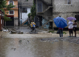 Una muerte, fuertes inundaciones y cuantiosos daños en República Dominicana por lluvias