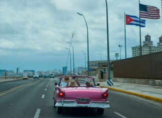 Amenazas de Trump a Cuba reavivan esperanzas y temores de exiliados sobre reclamaciones de propiedad