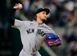 Novato puertorriqueño Elmer Rodríguez, de 22 años, luce en su debut en Grandes Ligas