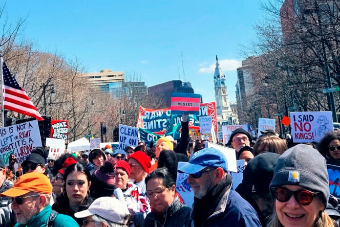 Hace-250-años-en-Filadelfia-el-pueblo-se-rebeló-1