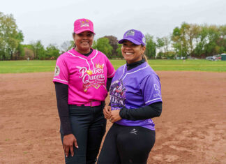 La comunidad sale al campo en el norte de Filadelfia