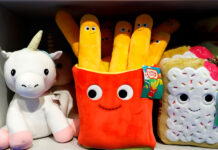 La guerra de Irán podría encarecer productos derivados del petróleo, de ropa a crayones