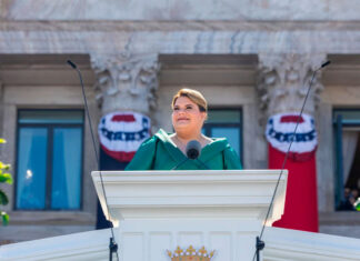 Piden a EE. UU. restaurar fondos para sistemas de energía solar en Puerto Rico