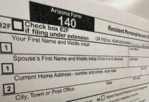 Qué saber sobre exenciones fiscales de Trump a propinas y horas extra