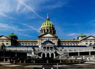 El proyecto de ley que permite a las enfermeras-parteras derivar a pacientes a fisioterapia pélvica